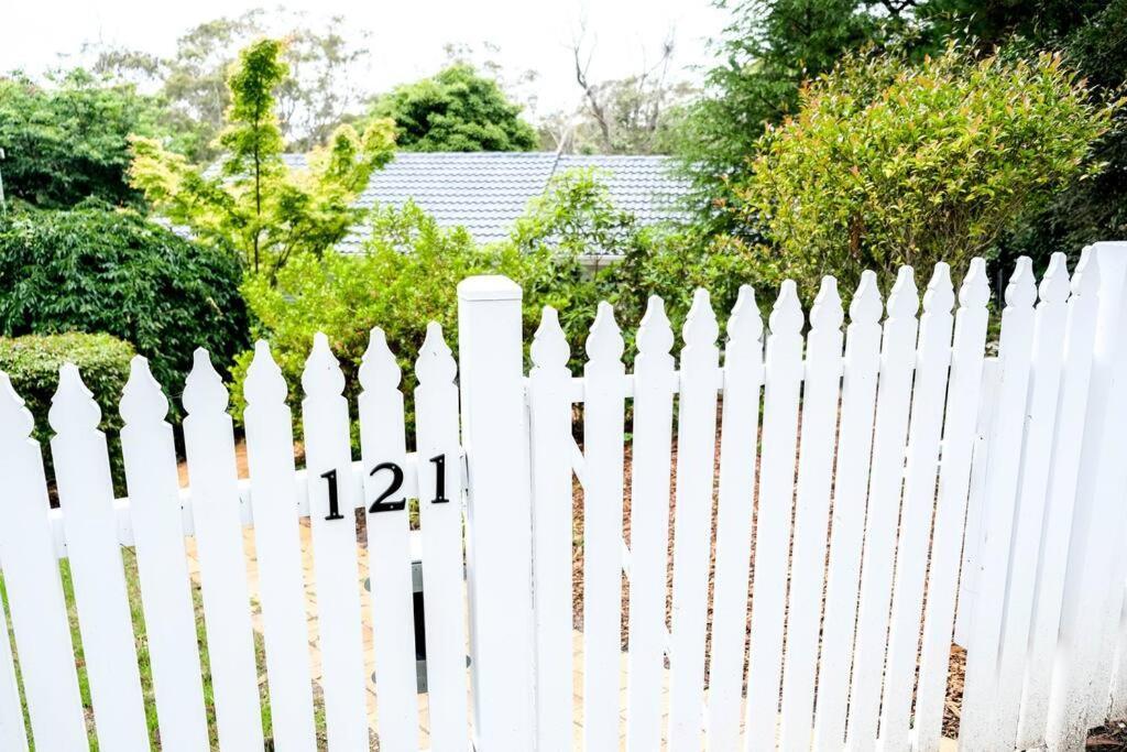 Henderson House Wentworth Falls